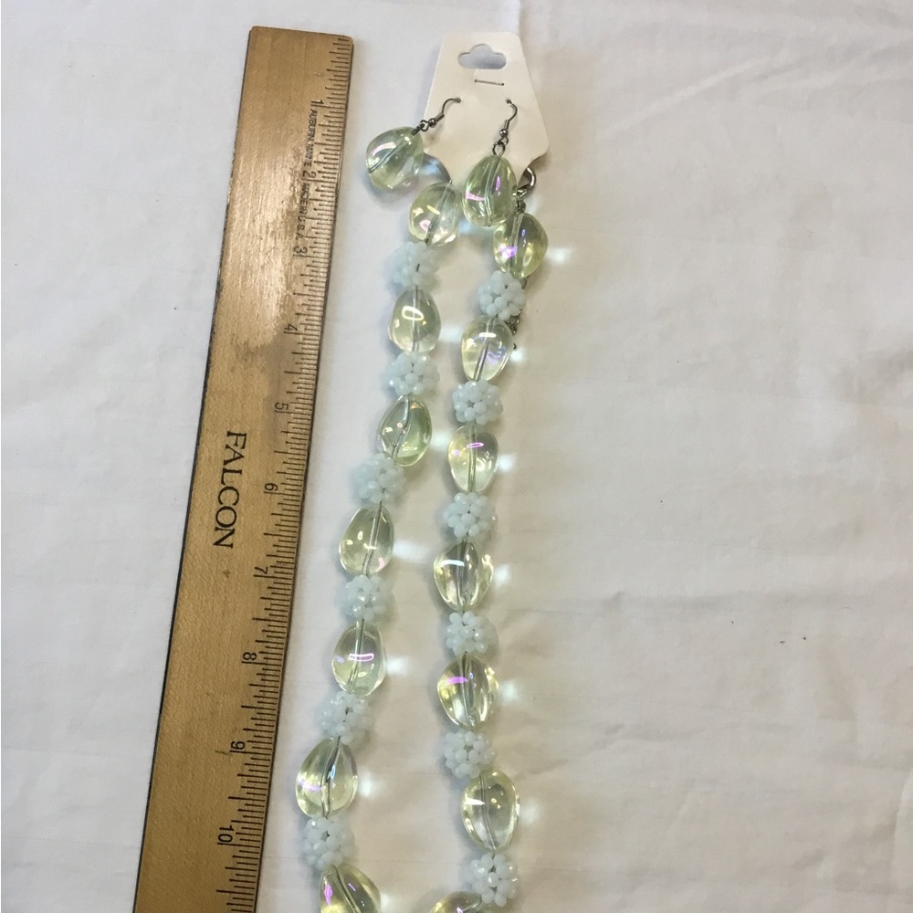 Elegant Iridescent Necklace and Earring Set
